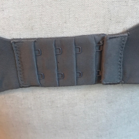 EUC Body by Victoria Lined Perfect Coverage Bra - Picture 5 of 7